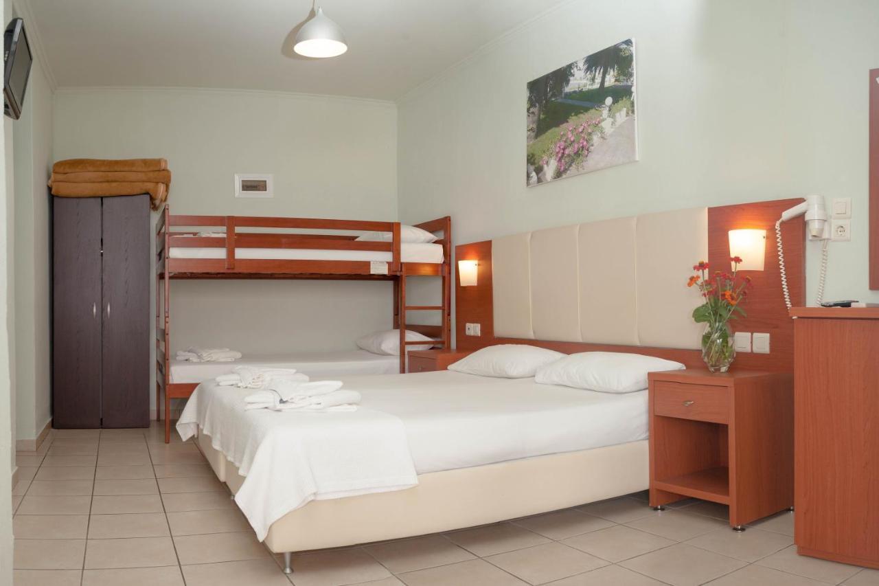 Vournelis Hotel Limenas  Buitenkant foto