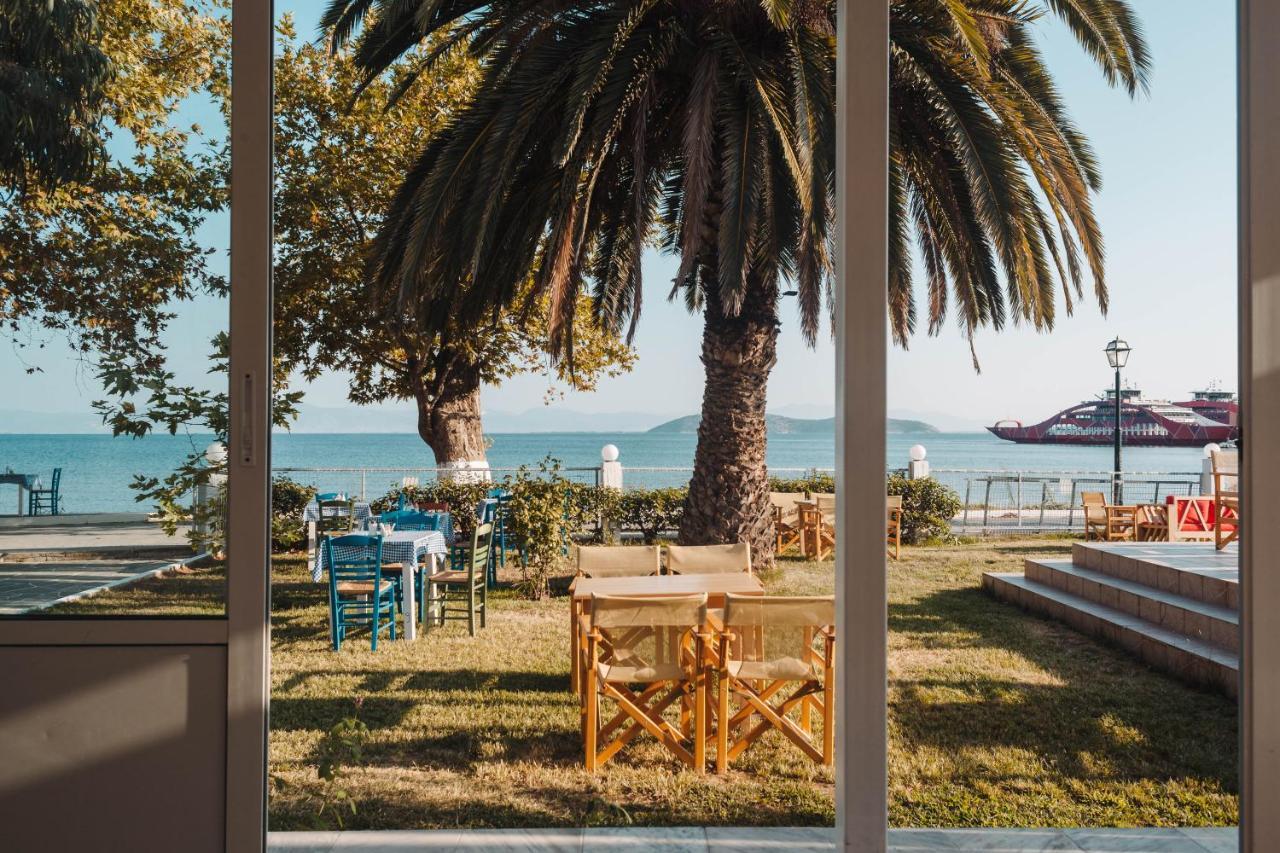Vournelis Hotel Limenas  Buitenkant foto