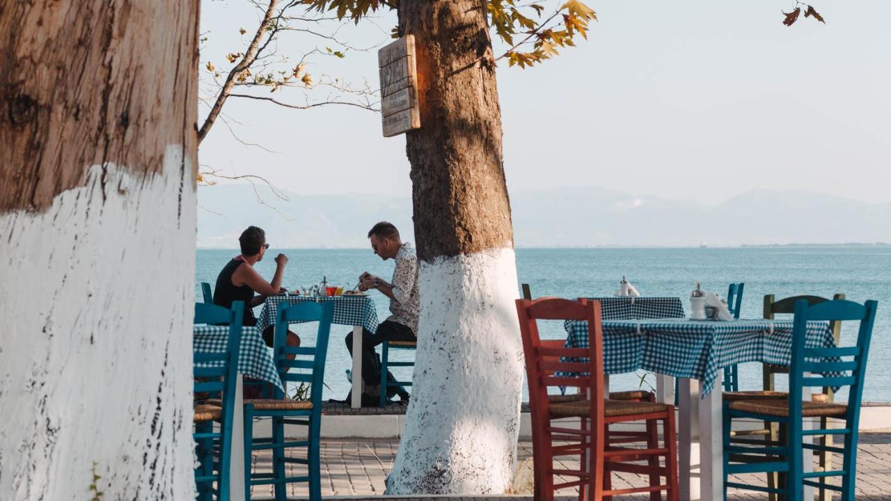 Vournelis Hotel Limenas  Buitenkant foto